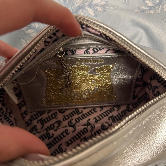 Juicy Couture Silver Chain Bag - Picture 3 of 3